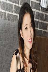 沙雕女配穿书后，成了黑红第一人